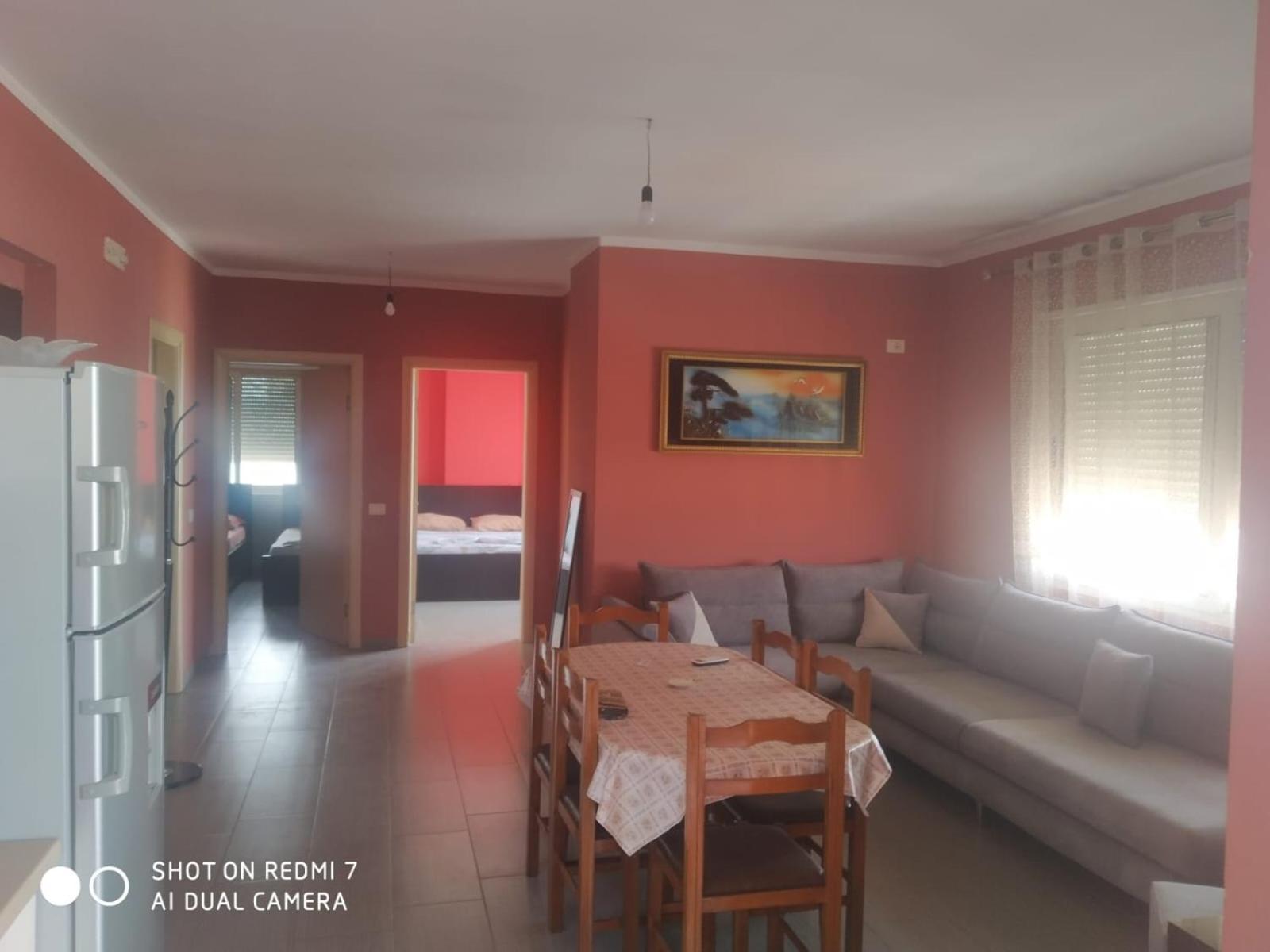Maksimilian Apartament Durrës Eksteriør bilde