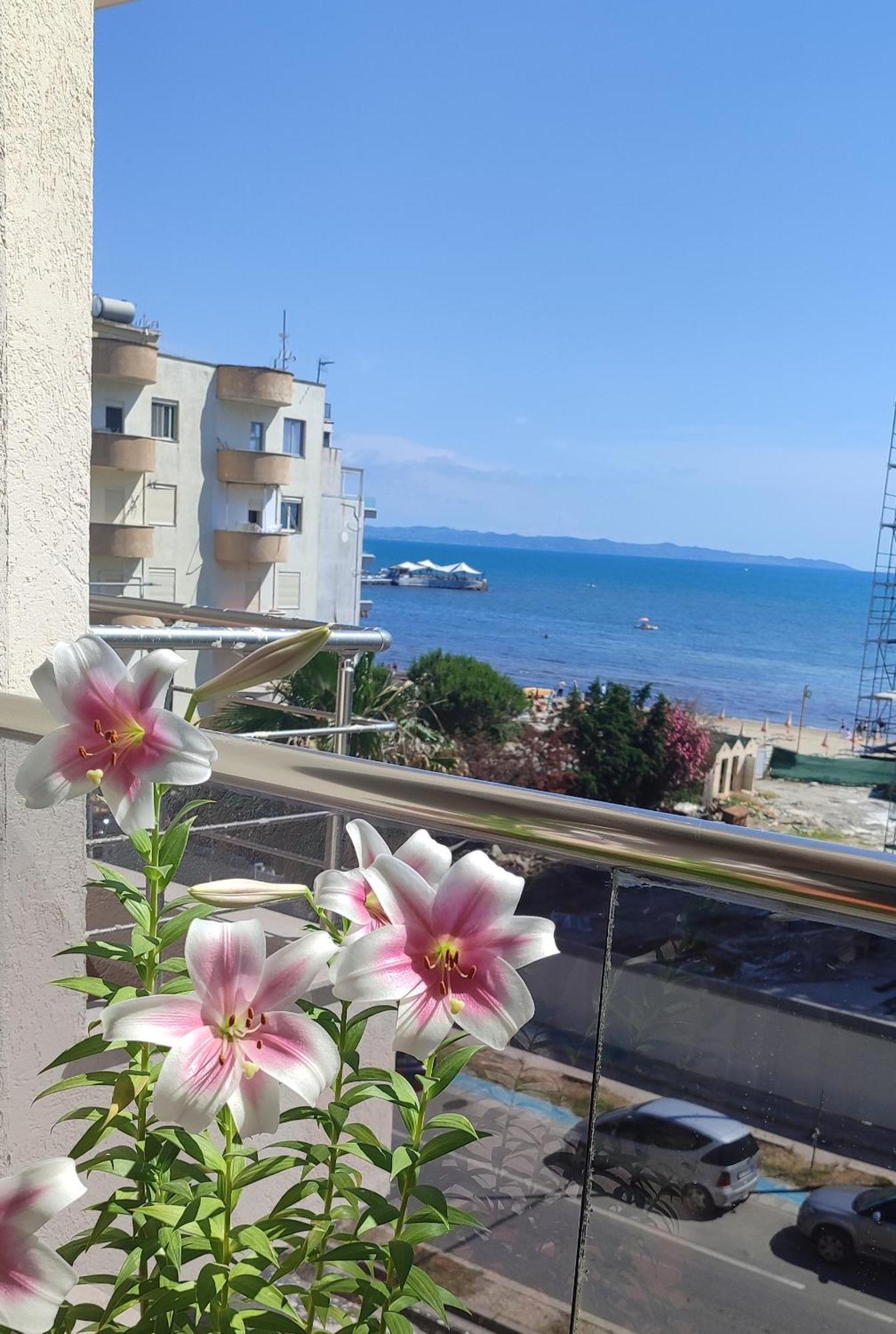 Maksimilian Apartament Durrës Eksteriør bilde