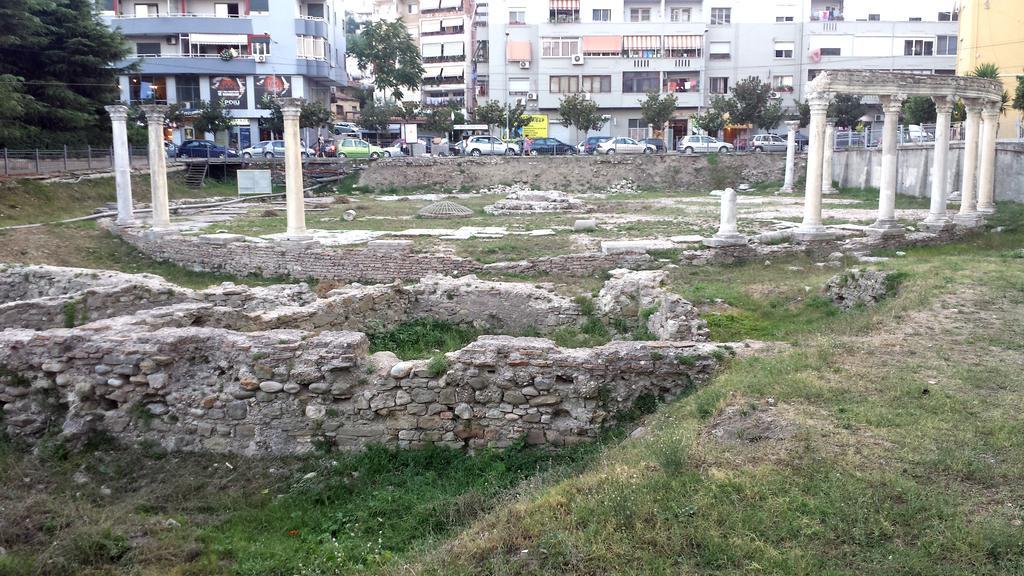 Maksimilian Apartament Durrës Eksteriør bilde