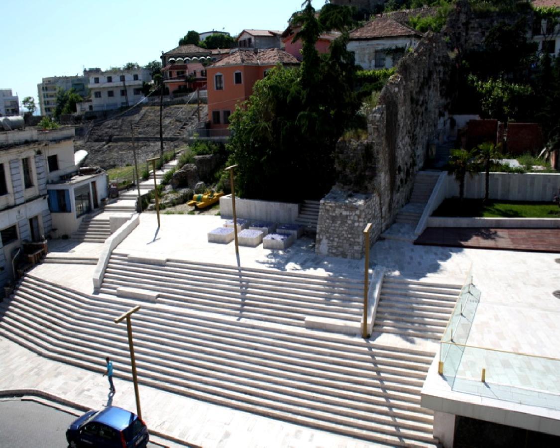 Maksimilian Apartament Durrës Eksteriør bilde