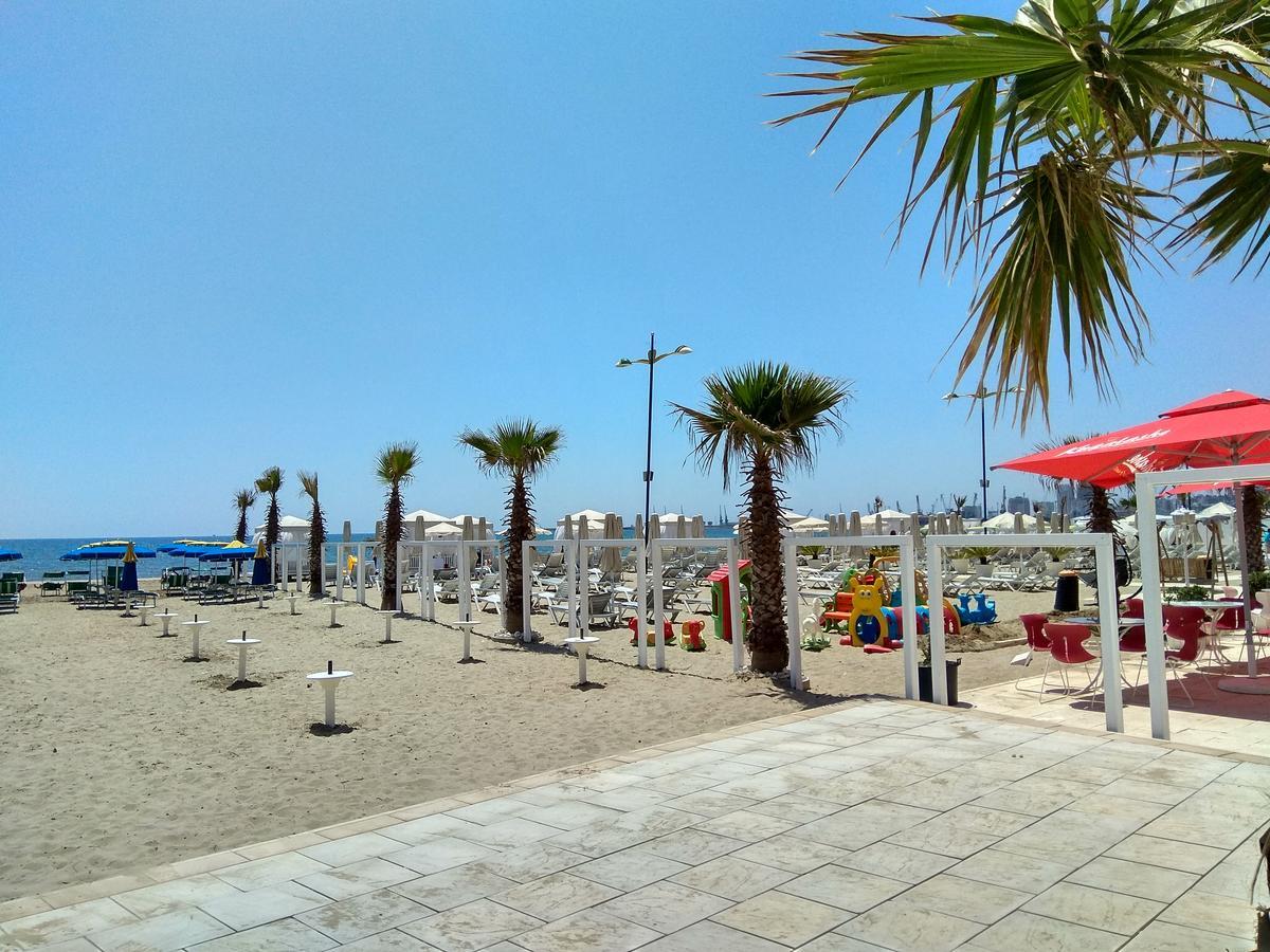 Maksimilian Apartament Durrës Eksteriør bilde